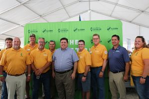 Governor J.B Pritzker Talks with Commodity Groups at Farm Progress Show